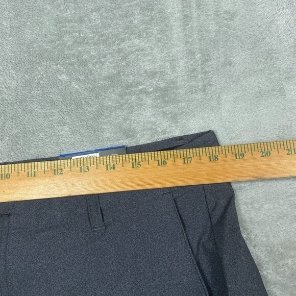 Pebble Beach Dry-Luxe Mens Performance Golf Shorts Size 36 Gray Lightweight 6941 - Picture 2 of 8